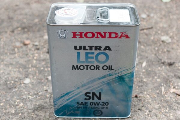 oil cap on 2020 honda fit says 0w-20 vs 0w-16